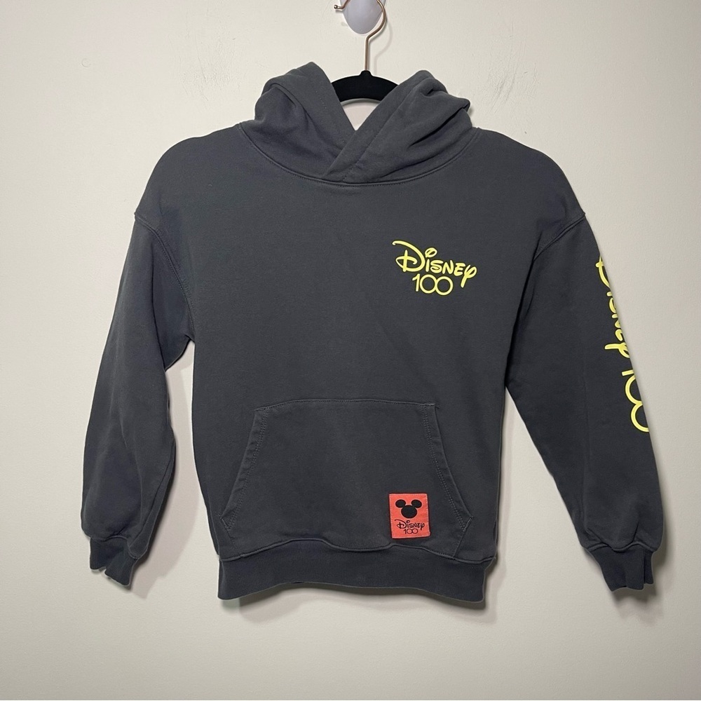 H&M Kids Disney 100 years Hoodie Black Graphic Sweatshirt Mickey Minnie 6-7Y - Picture 3 of 10